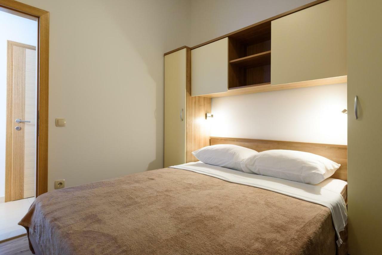 Apartmani Beran Seget Vranjica Exterior photo